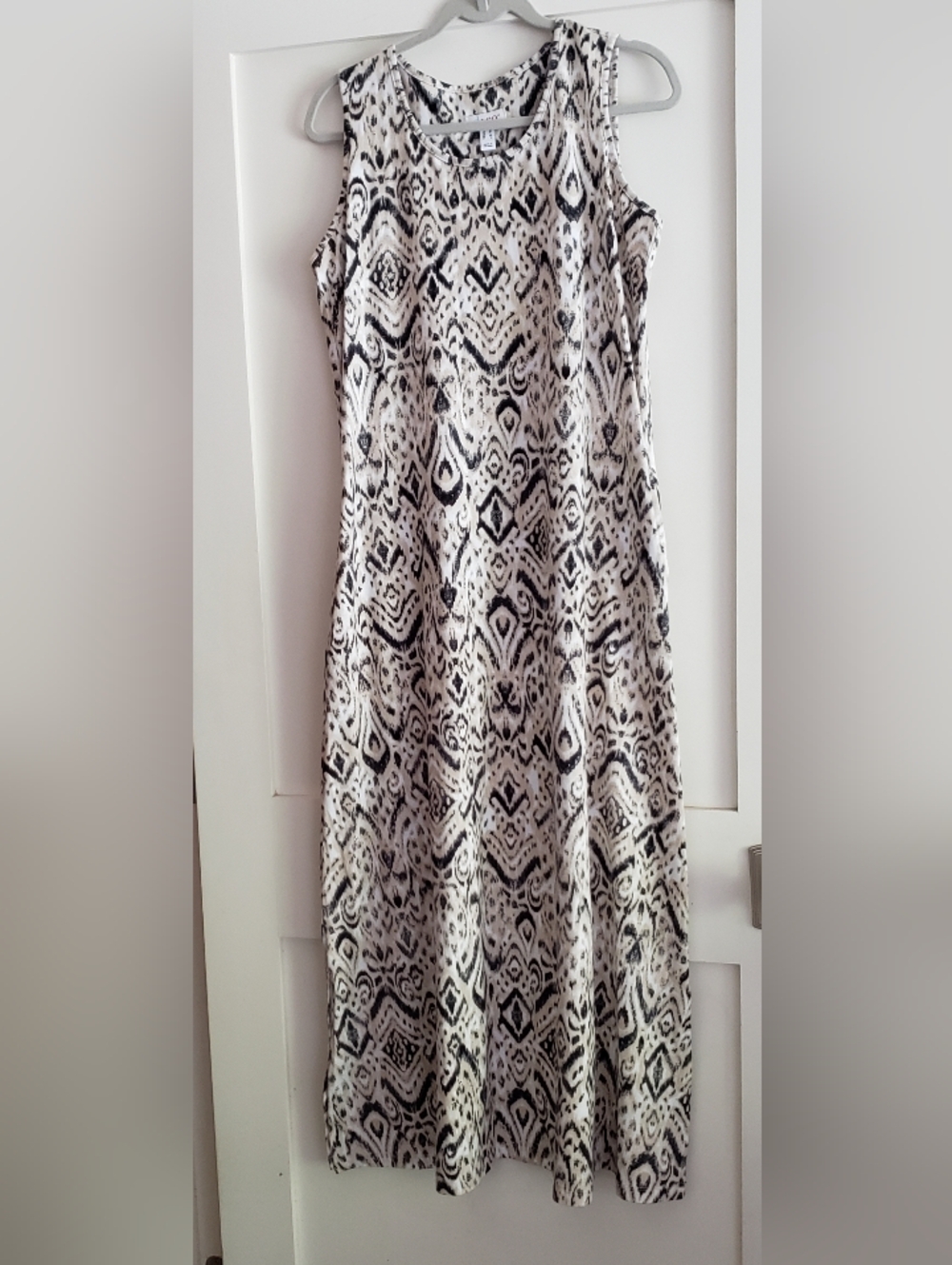 d & co Maxi Dress, Size M, Not Used